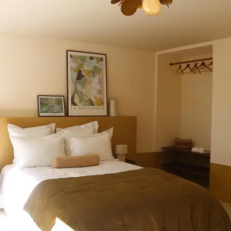 Domaine Beaumont Le Perreux, La Maison Le Prieuré Affittacamere 3*