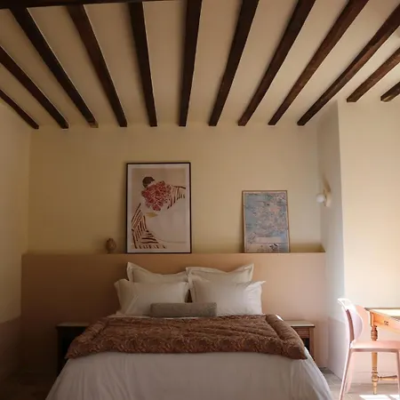 Domaine Beaumont Le Perreux, La Maison Le Prieuré 3*